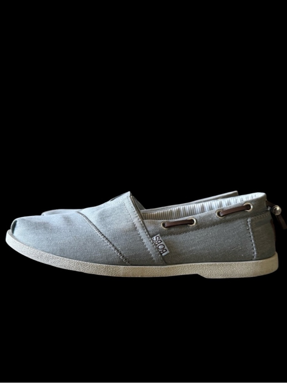 BOBS by SKETCHERS grey with leather trim ladies US size 9 very good condition